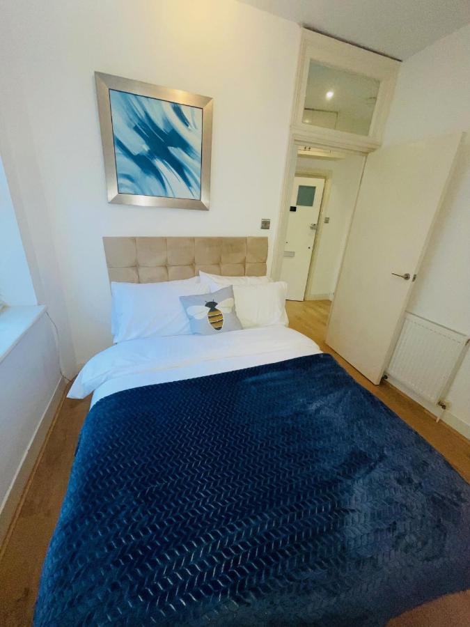 Amazing 2 Bedroom Apartment Лондон Екстер'єр фото