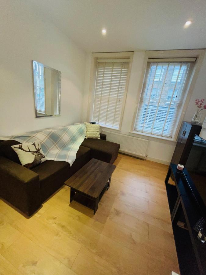 Amazing 2 Bedroom Apartment Лондон Екстер'єр фото